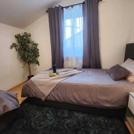 Apartments Pranjic With Pool Nova Vas  ภายนอก รูปภาพ