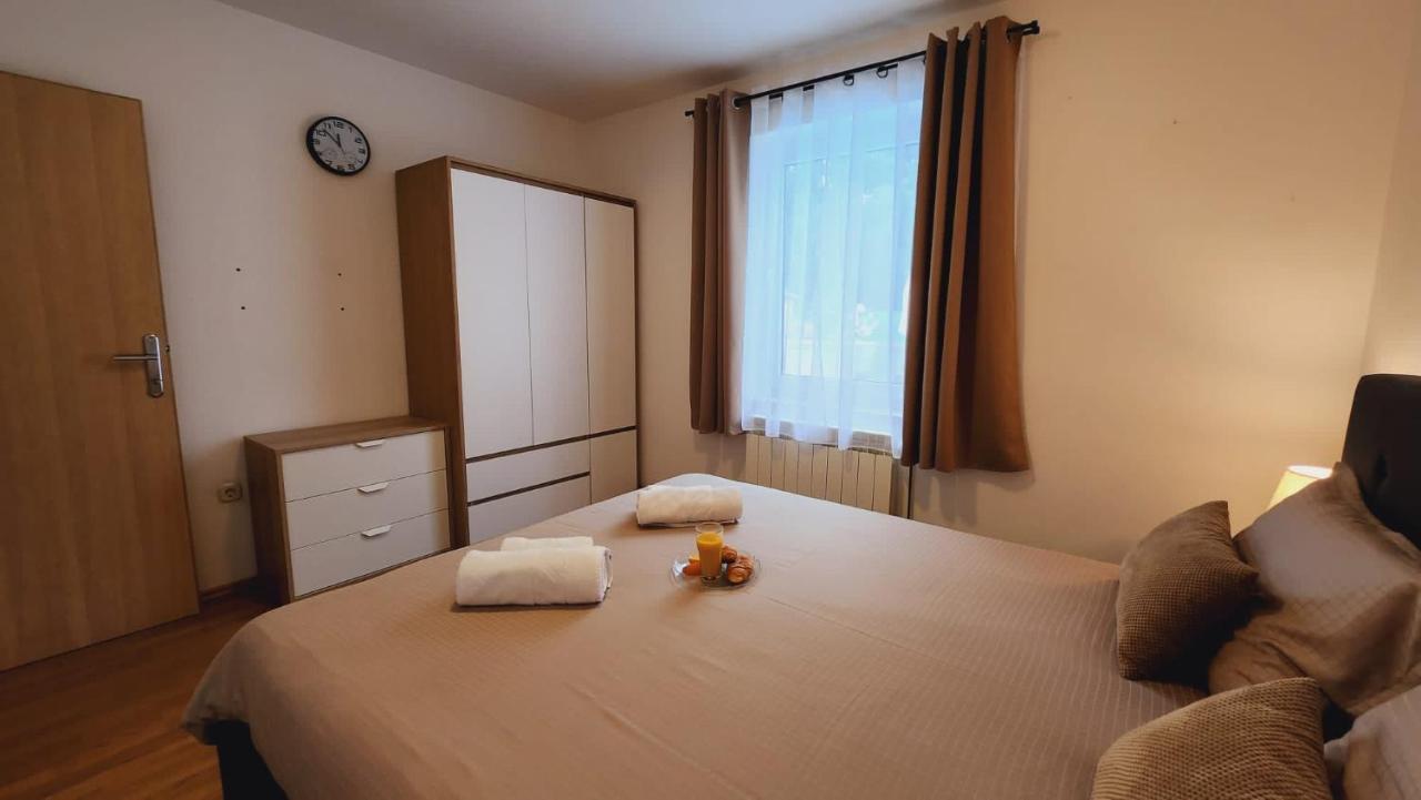Apartments Pranjic With Pool Nova Vas  ภายนอก รูปภาพ